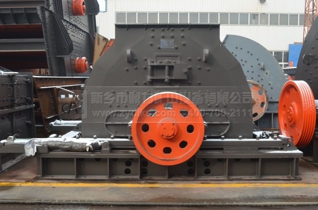 硬巖破碎機設備