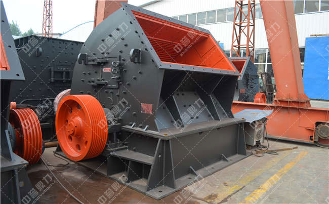 1315反擊破碎石機(jī)